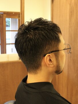 アザーハーフ(Other Half) 刈り上げ×クロップ 大人クロップスタイル!