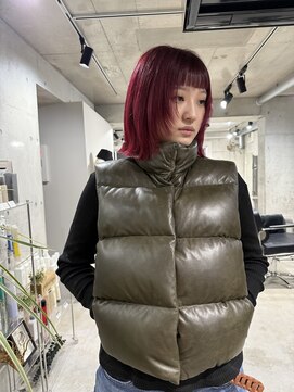 イー(Ii) 赤髪/ロブ/顔まわりレイヤー/オン眉/暖色カラー