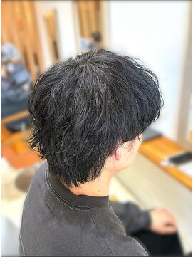 緩め波巻きパーマ