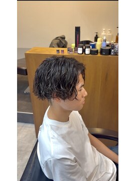 ラックセカンドスペース(LUCK 2nd SPACE) スパイラルパーマ/八千代台/勝田台/ブリーチ/ケアブリーチ