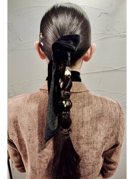 サンジュウナナドシー 大宮東口店(37.0℃) タイト×ゆるふわ編みおろしアレンジ