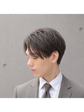 ギミック 自由が丘(gimmick) ◆メンズショート/刈り上げセンターパート