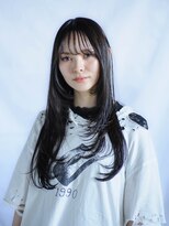 リタ(LITA) レイヤーカットで垢抜けヘアに!