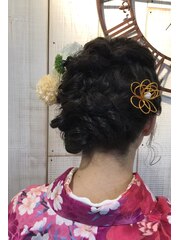 編み込みヘアアレンジ☆