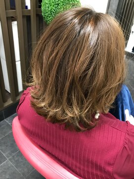 ヘアーサロンタシカ(Hair saron Tasica.) 外ハネ☆ボブ