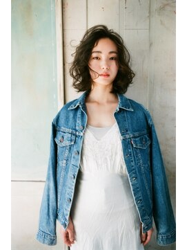 マウロア(MAULOA) 【MAULOA】ミディボブ ヌーディーカラー ウェーブ