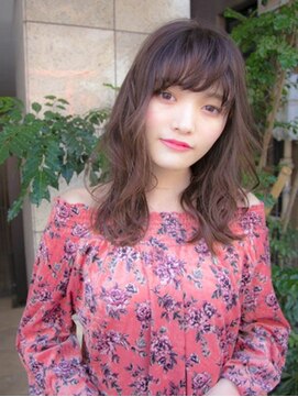 ルティア 池袋(Lutia) ゆるふわレイヤーで大人可愛い