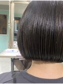 ラインが綺麗なショートボブ