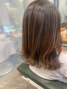 ライズ バイ レボ(RISE by REVO) デザインカラー/シルキーベージュ/グレージュカラー/我孫子