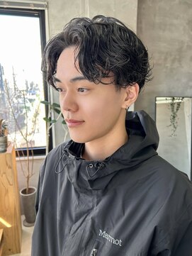 テトヘアー(teto hair) センターパート メンズヘア ニュアンスパーマ スパイラル