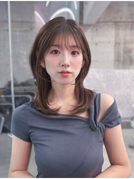 フィヴェント(Fivent) 黒髪ボブルフネビージュ小顔ワンレン顔まわり韓国レイヤーカット