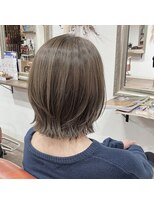 ヘアメイク アンフィ(amphi)&nbsp;ベージュくびれミディ..~*＊.