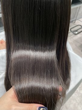 フォンド 津田沼(fond.) 黒髪/ボブルフ/ネビージュ/小顔/ワンレン/韓国/髪質改善/前髪