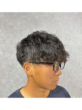 クリーブ 池袋(creeb) シャドウパーマ、刈り上げマッシュ