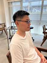 リビング 津田沼(LIVING)&nbsp;スパイキーショート/束間ツーブロマッシュ/スパイラルパーマ