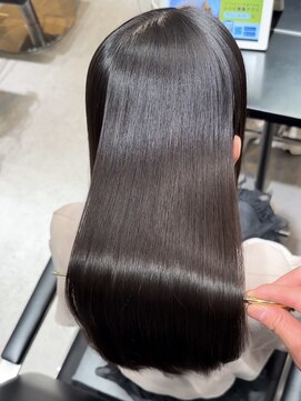 リス バイ ソヨン(Lis by SOYON) 髪質改善/美髪矯正/縮毛矯正/酸熱トリートメント/シルクカラー