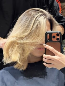 海外ヘア×シャドウルーツ