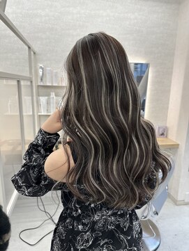 ユアーズヘア 東新宿店(youres hair) 【浮いたハイライトを修正】統一感のある美髪へ