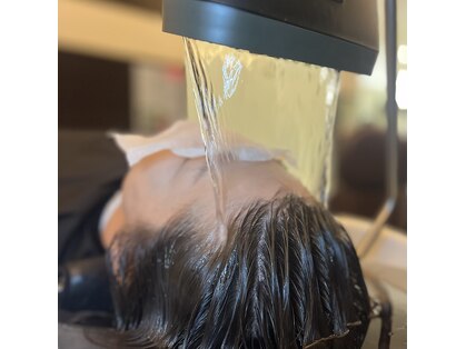 サロンドボーテレイの写真