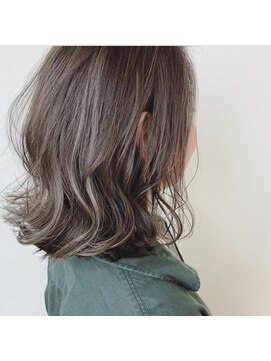 シャンプー 本庄店(SHAMPOO) アッシュをしっかりきかせたグレージュ カラー