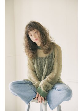 ヘアーアンドファッションシオミエイチ (hair&fashion shiomi H) ヌーディーベージュ×ほつれカール