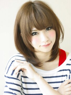 シウ 天王台(shiwu) シルエットを整えるモテの王道ミディアムレイヤー