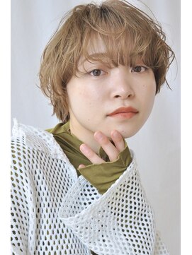 トリッカ 代官山(tricca) 【tricca代官山】シルキーベージュ/マッシュショート