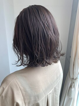 ロダット 横浜(LODAT by little) 束感くびれミディ【LODAT横浜】