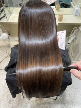 ロロ(ro-ro) 【恵比寿 ro-ro】乾かすだけで煌めく潤艶髪