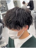 緩め縦落ちツイストスパイラルパーマメンズパーマ波巻き