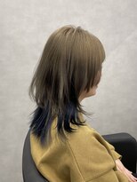 ファイブバイジエクト 堀江(FIVE by The Ect)&nbsp;インナーカラー ウルフカット インナーネイビー インナーウルフ