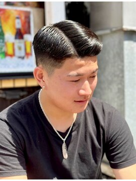 バーバー ショップ ネオ(BARBER SHOP NEO) サイドパート　フェード　宇都宮　メンズショート