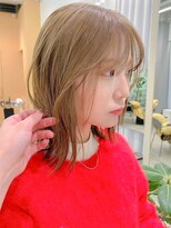 ユーリ(JUURI)&nbsp;ミルクティーベージュ/ミディアム/ブリーチカラー/天神美容室