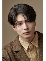 オーシャントーキョー サニー 原宿(OCEAN TOKYO Sunny)&nbsp;韓国ヘアカルマパーマ韓国マッシュセンターパート黒髪ウルフ