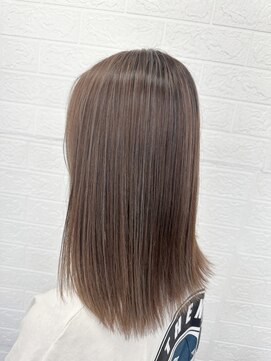 バンガロウ イー ヘア(Bungalow e hair) ハイライトカラー☆