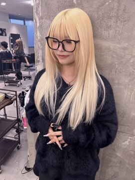 キング 枚方店(K!ng) 縮毛矯正髪質改善ハイライトレイヤーカット枚方美容室エクステ