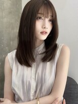 シア(XIA)&nbsp;ナチュラルセミディ/顔まわりレイヤー/シースルーバング/金山