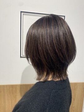 ギルド 東久留米店(GUILD) 白髪染めで暗くなった髪に細めハイライト