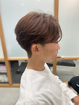 ルーム(room) 毛流れセンターパート