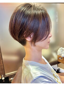 ハピネス クローバー 学園前店(Happiness CLOVER) ショートボブ×髪質改善×白髪ぼかし46ナチュラルショート