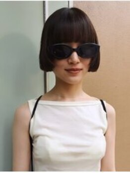 グエンコ(Guenco)の写真/《ご予約8割はショートorボブをオーダー》顔周りをキレイに魅せるhair。シンプルでも楽しみ方はいろいろ。