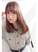 斜めバングで小顔効果ヘア｀