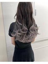 アライブ キチジョウジ(ALIVE Kichijoji)&nbsp;ホワイトシルバーグラデーションカラー