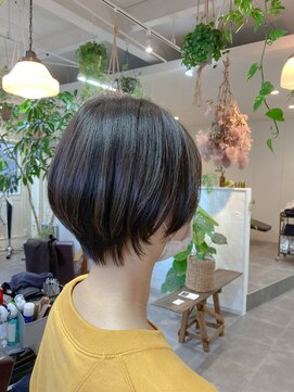 タオ(tao) 綺麗ショート