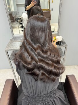 ドロシー 郡山桑野店(Dorothy) イメチェンハッシュカットフルバング似合わせレッドブラウン