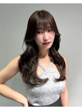 ワン バイ ジエクト(One by The Ect) エアリーロング王道モテヘア韓国ヘアシースルーバング艶ベージュ