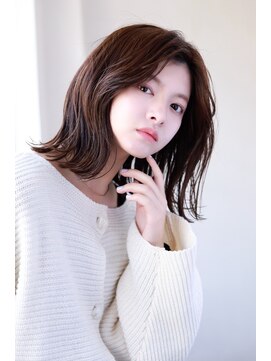 ソイクフ(SOY KUFU) 大人可愛い20代30代40代◎シアーカラー外ハネカールセミディ