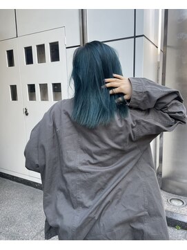 ユニコ(unico) レイヤー/ボブ/ミディアム/寒色カラー