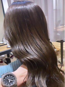 パプス ド コワフュール 甲南山手店(Pap's de coiffeur)の写真/ありのままでも美しい生まれたてのような髪が叶う♪しなやかで指通りの良い誰もが憧れる美髪へ導きます☆