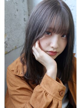 ナッツ(Nut's) シアグレージュカラー